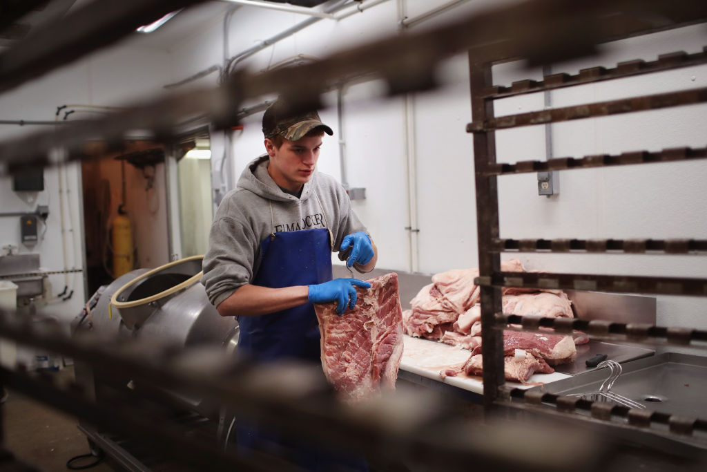 A senior food scientist, along with a top NHS doctor have reportedly joined forces to tackle the cancer risks involved with eating processed meats like bacon and ham. (Source: Getty Images)
