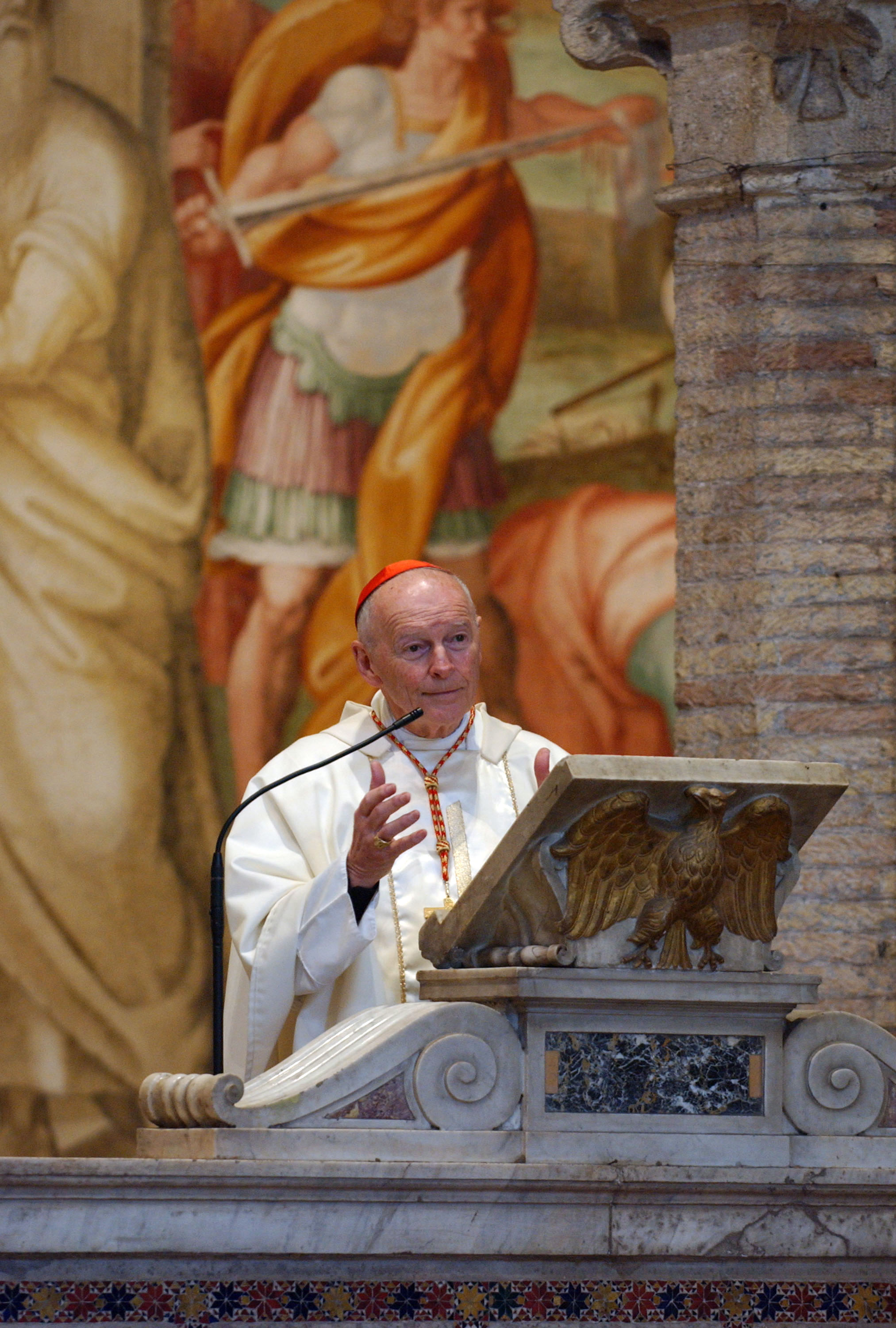 Washington Cardinal Theodore McCarrick, celebrates a mass at Saints Nereo and Achilleo Church on April 14, 2005 in Rome, Italy. The conclave of Cardinals which will chose a new pope begins on April 18th.