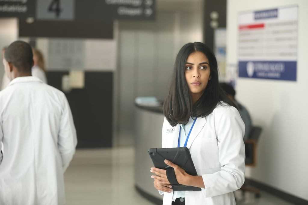 Saanvi realizes Bethany's truth. (IMDb)