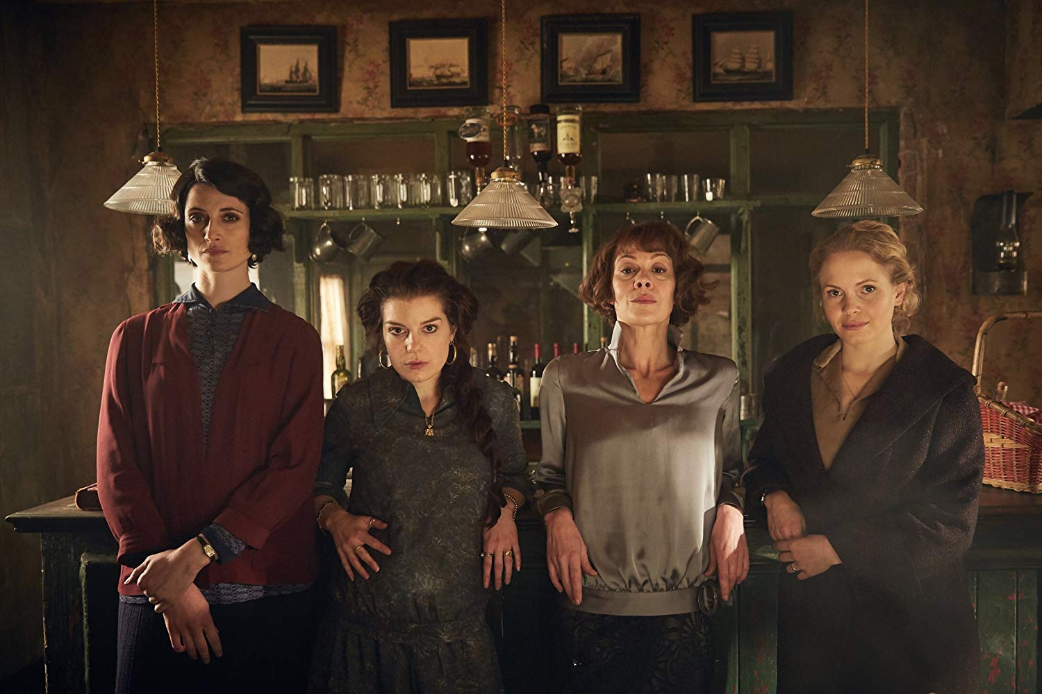 The women of the show have brought out the real style of the roaring '20s. (IMDb)