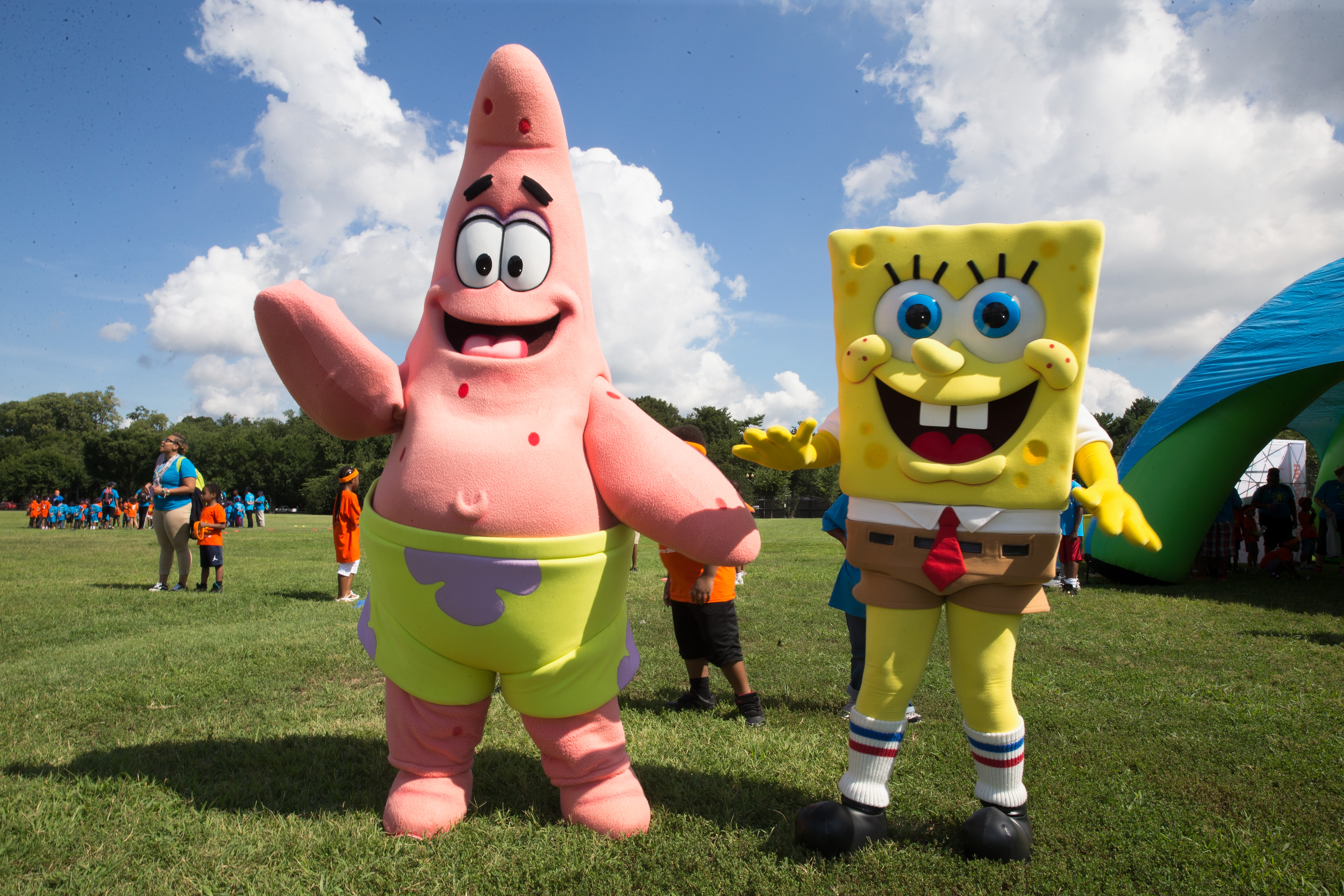 Patrick and Spongebob take part in the Worldwide Day of Play on July 26, 2017 in Washington, DC.