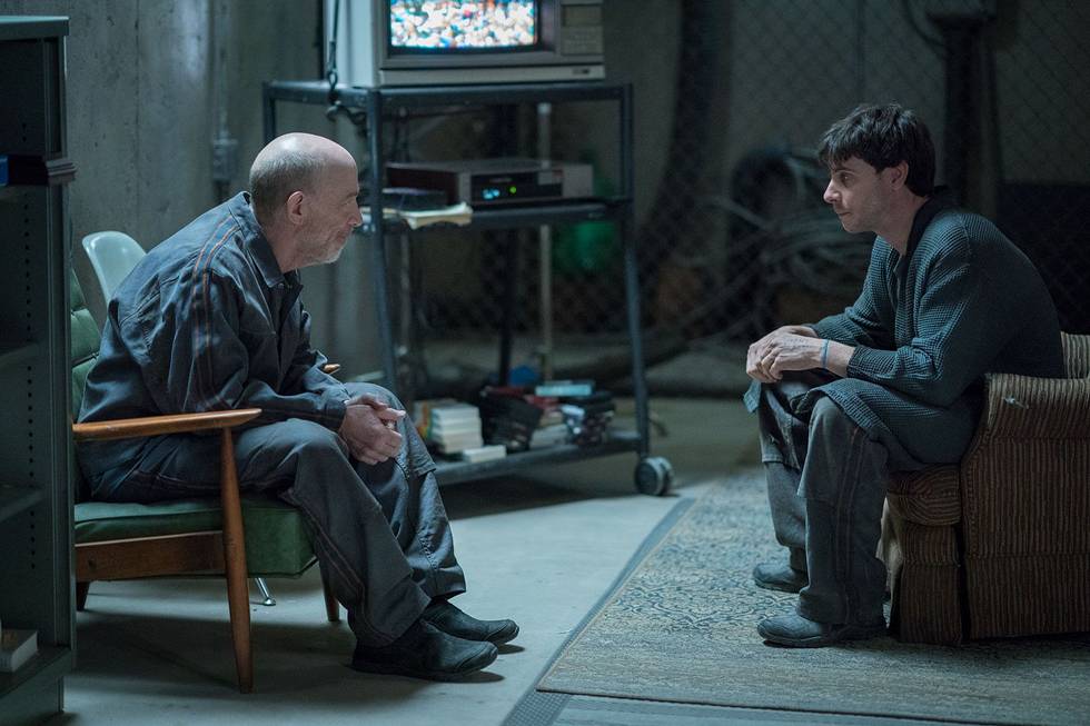 Howard Alpha tried extra hard to make friends with his inmates. (STARZ)