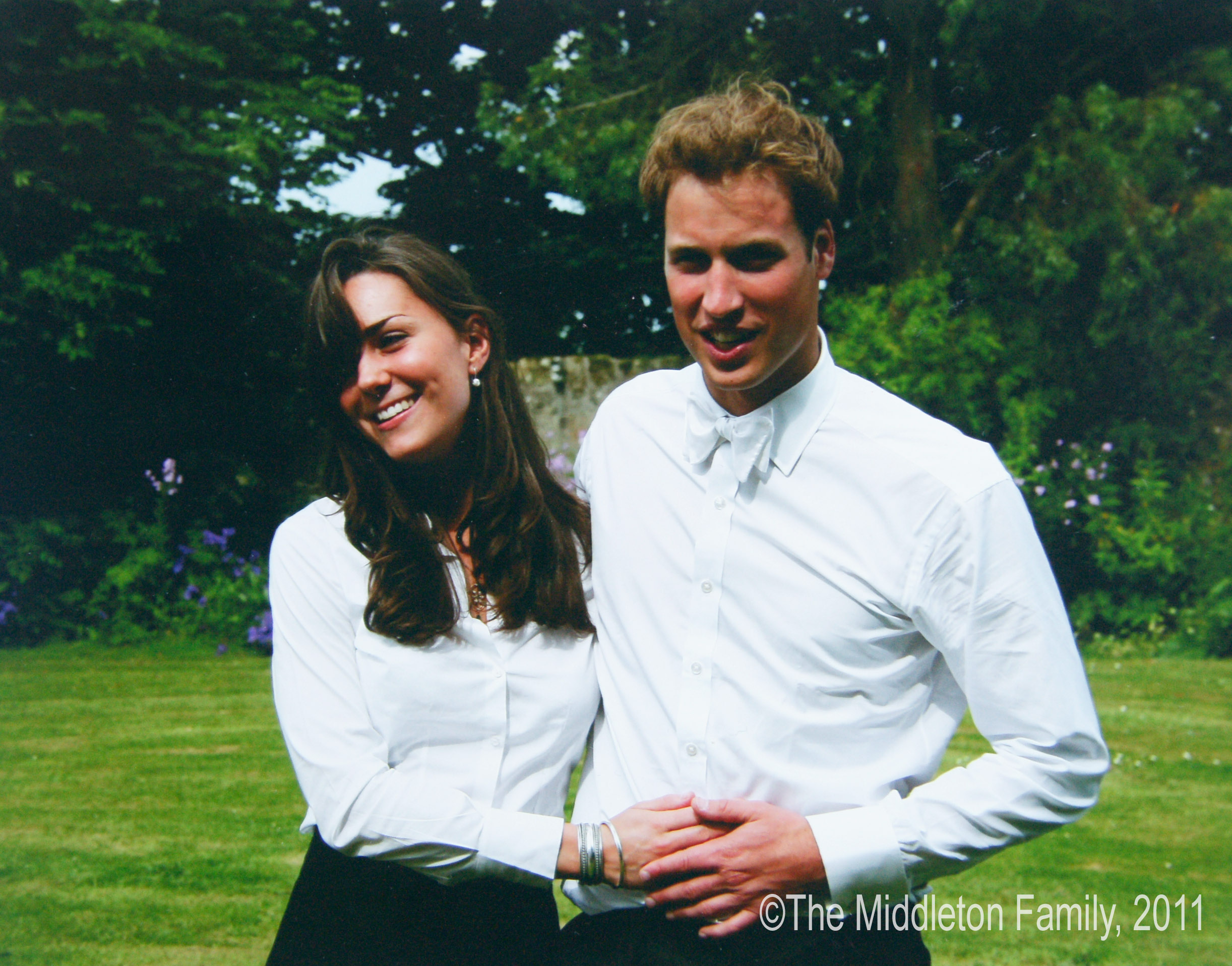 ST ANDEWS, SCOTLAND - JUNE 23: (NO SALES) In this Handout Image provided by Clarence House www.officialroyalwedding2011.org, Kate Middleton and Prince William on the day of their graduation ceremony at St Andrew's University in St Andrew's on June 23, 2005 in Scotland (Getty Images)