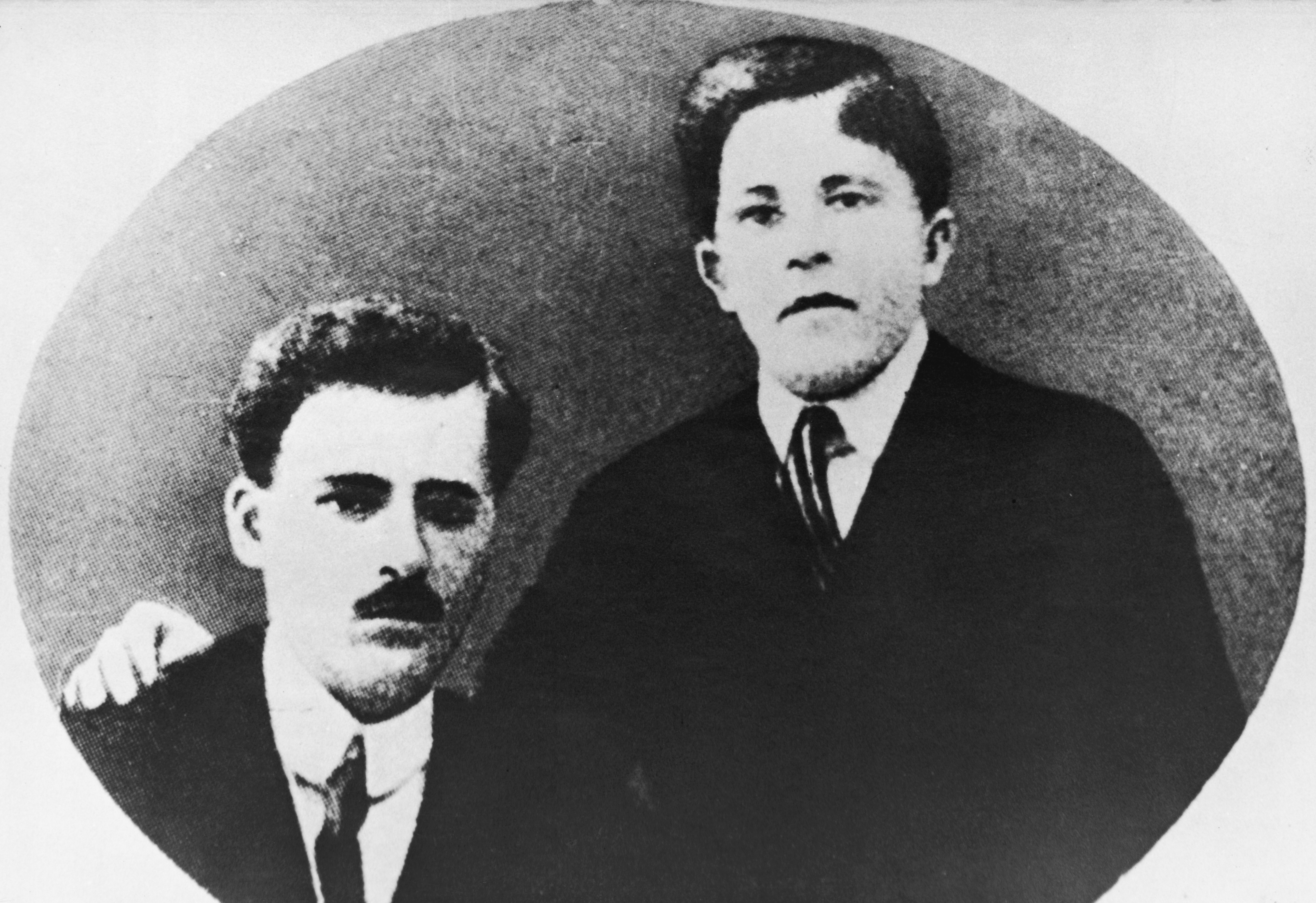 Yugoslav Nationalist Gavrilo Princip (1894 - 1918) as a teenager with his father Petar, circa 1907. In 1914 he assassinated Archduke Franz Ferdinand of Austria and his wife Sophie, precipitating a chain of events which led to World War I. (Photo by Chris Ware/Keystone Features/Hulton Archive/Getty Images)