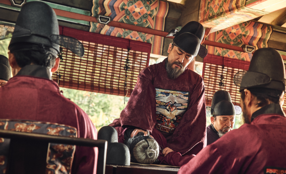 Netflix's 'Kingdom' is painted in shades of grandeur and extravagance through its portrayal of South Korean royalty. (Netflix)