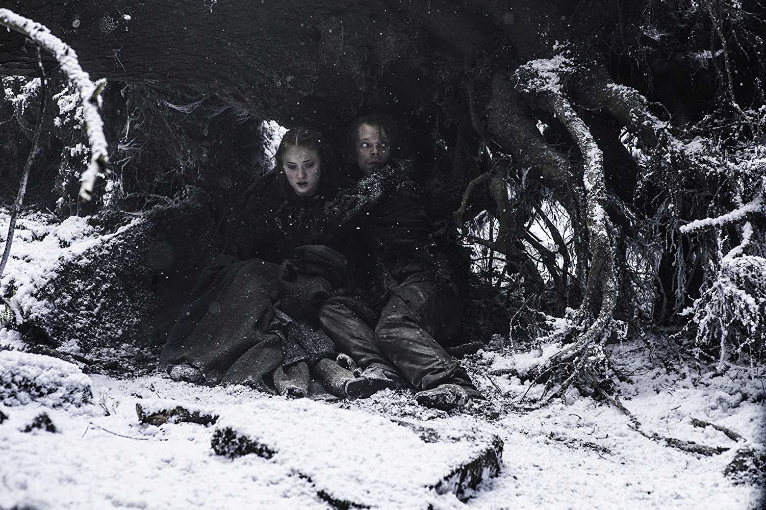Sansa forgave Theon considering the situation she was in. (IMDb)