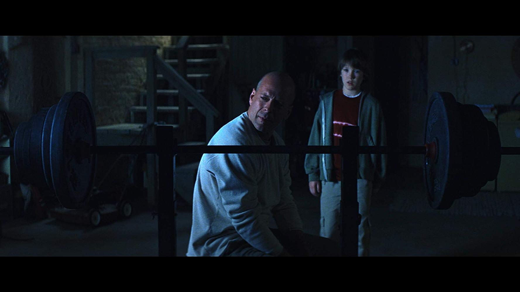 Dunn would have never realized his powers had it not been for Glass. (IMDb)