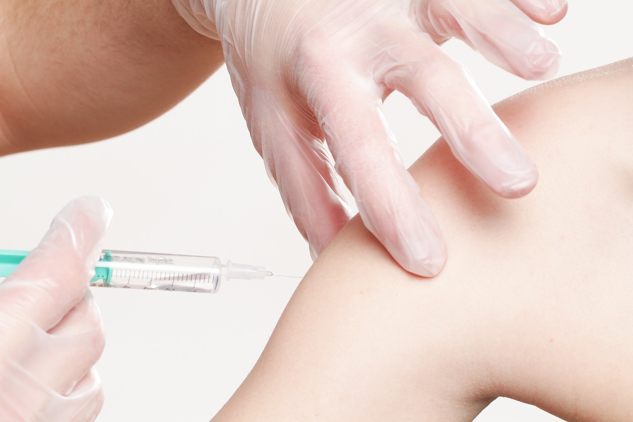 The girls were expelled over their refusal to get vaccinations (Source: Pixabay)