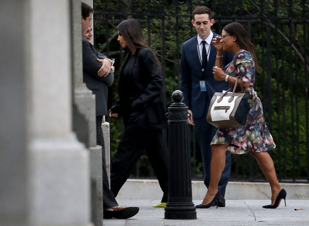 Television personality Kim Kardashian enters the White House grounds on May 30, 2018, in Washington, DC. Kardashian was scheduled to meet with members of the Trump administration during her visit. (Getty Images)