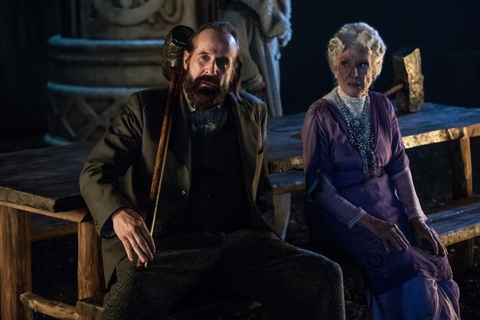 A still of Czernobag and Zorya Vechernyaya in the first episode of 'American Gods' season 2. (Source: Starz)
