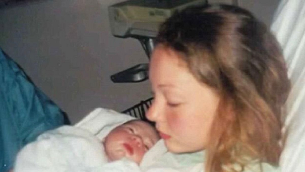 Sammy Woodhouse, a victim of the Rotherham abuse scandal, has started a petition calling for rapists to be prevented from accessing children conceived through rape. (Twitter)