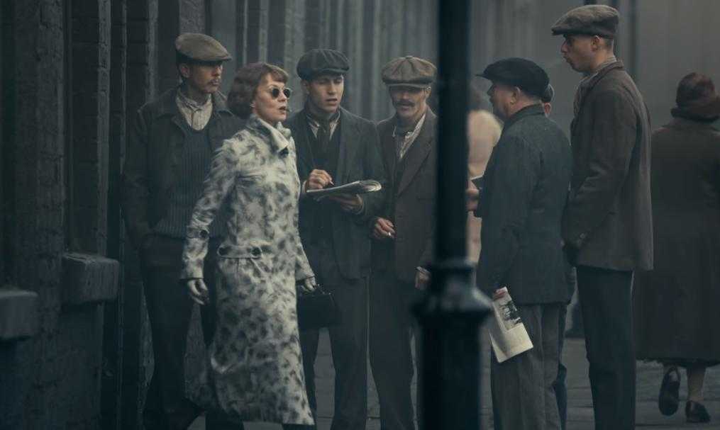 Polly looked like a million dollars even when she was joining the Communists. (IMDb)