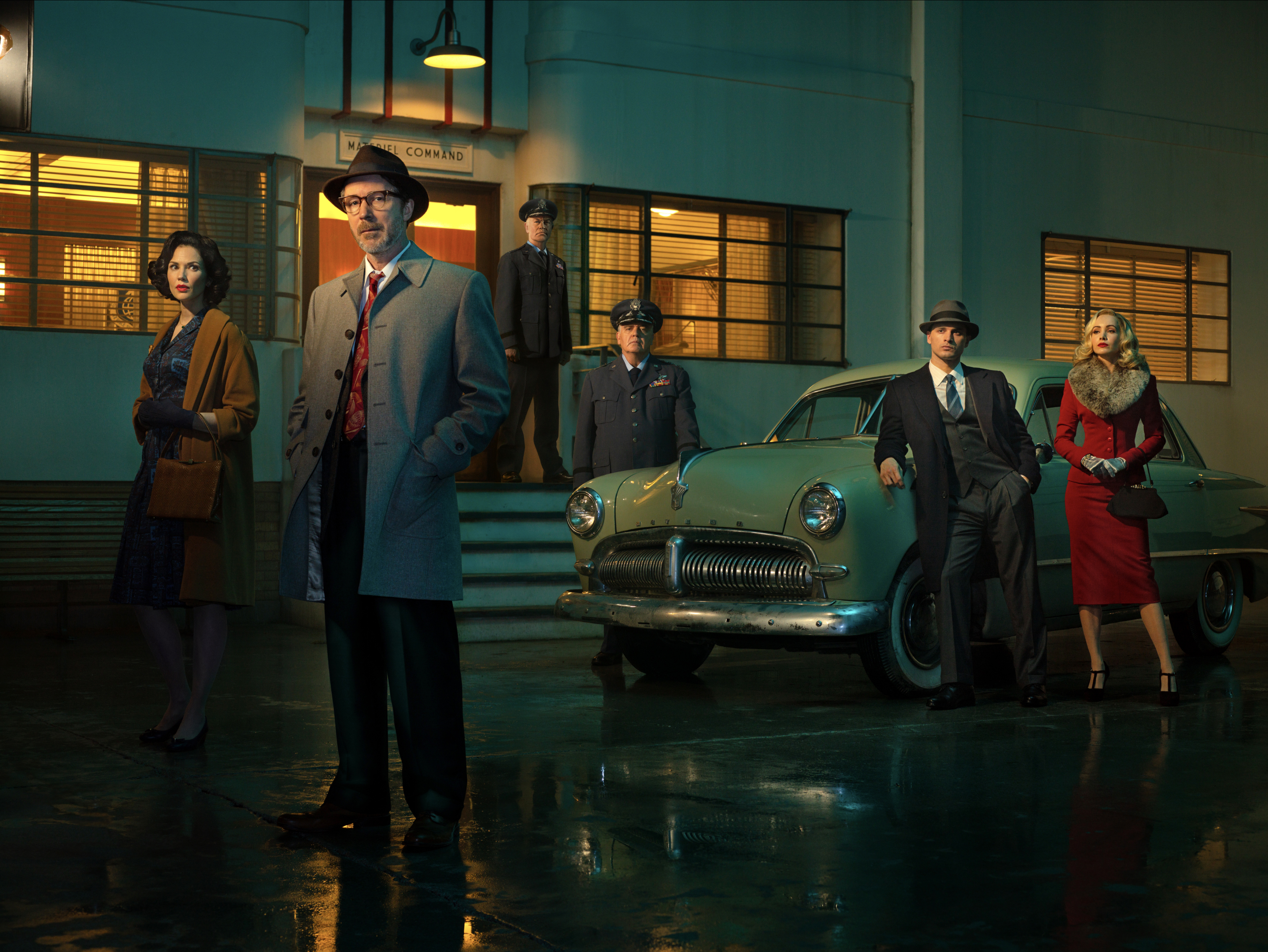 The relations in the show are an extremely risky affair. (A+E Networks)