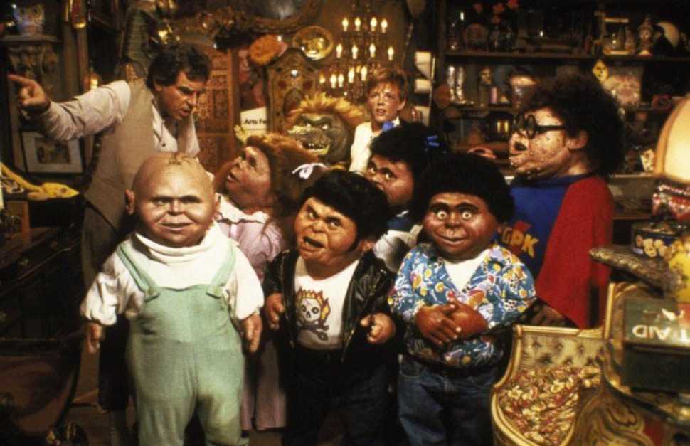 Mackenzie Astin, Bobby Bell, Debbie Lee Carrington, Phil Fondacaro, Arturo Gil, Larry Green, Anthony Newley, Susan Rossitto, and Kevin Thompson in The Garbage Pail Kids Movie (1987) (IMDb)