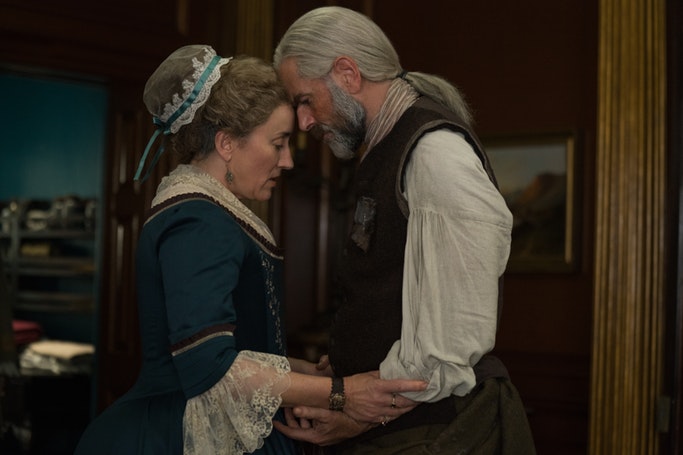 Maria Doyle Kennedy (Aunt Jocasta), Duncan Lacroix (Murtagh) - Outlander Episode 413 (Starz)