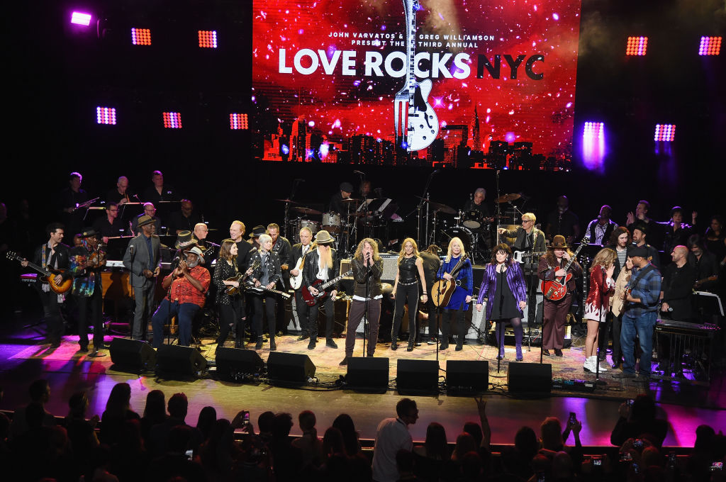(L-R) Doyle Bramhall II, Cyril Neville, Keb Mo, Taj Mahal, Rebecca Lovell, Megan Lovell, Jimmie Vaughan, Billy Gibbons, Robert Plant, Sheryl Crow, Nancy Wilson, Ann Wilson, Marcus King, Grace Potter, Hozier, Karen Pearl, Bernie Wiliams and John Varvatos perform onstage during the Third Annual Love Rocks NYC Benefit Concert for God's Love We Deliver on March 07, 2019, in New York City. (Photo by Jamie McCarthy/Getty Images for God’s Love We Deliver )