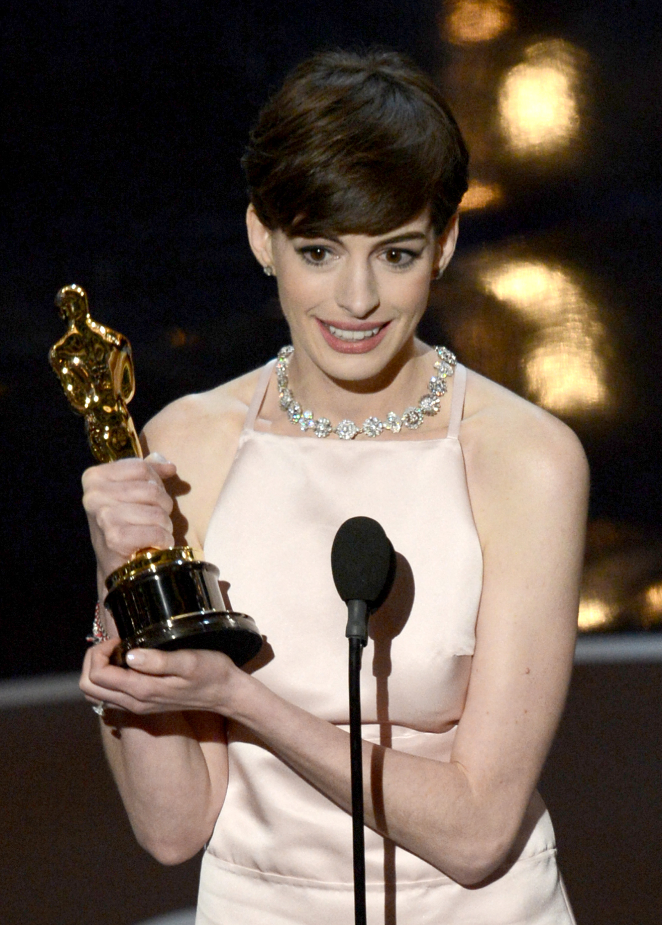 Actress Anne Hathaway accepts the Best Supporting Actress award for 'Les Miserables' onstage during the Oscars held at the Dolby Theatre on February 24, 2013 in Hollywood, California.