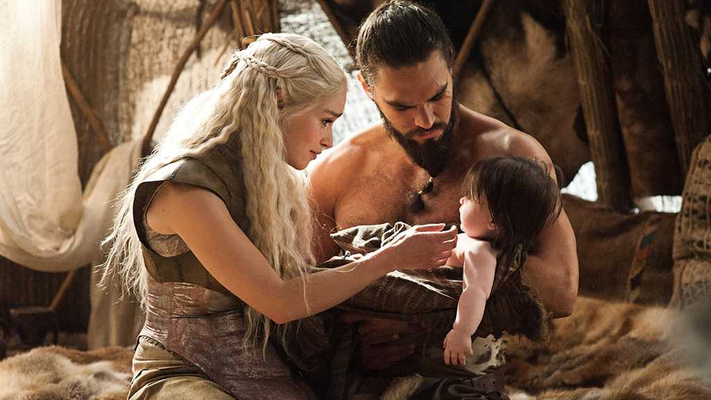 Daenerys meets Drogo and their son on the other side of the Wall. (IMDb)
