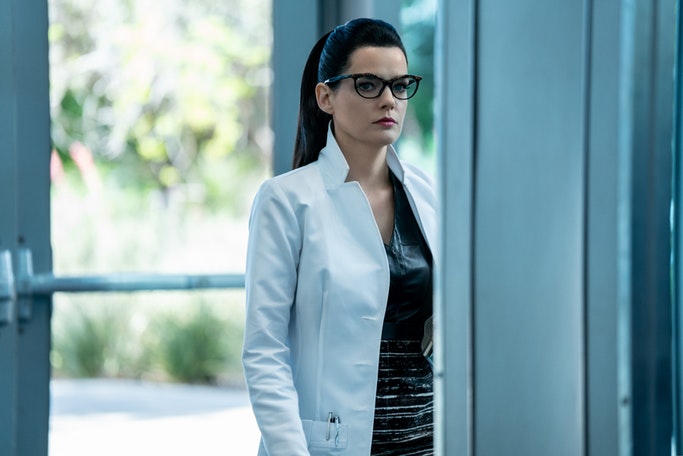 Roxane Mesquida plays Severine in 'Now Apocalypse'. (Source: Starz)