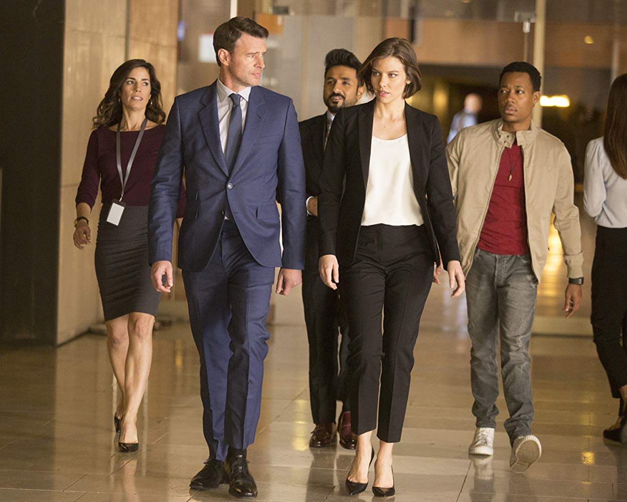 Ana Ortiz, Scott Foley, Vir Das, Lauren Cohan, and Tyler James Williams in 'Whiskey Cavalier'. (Source: IMDB)