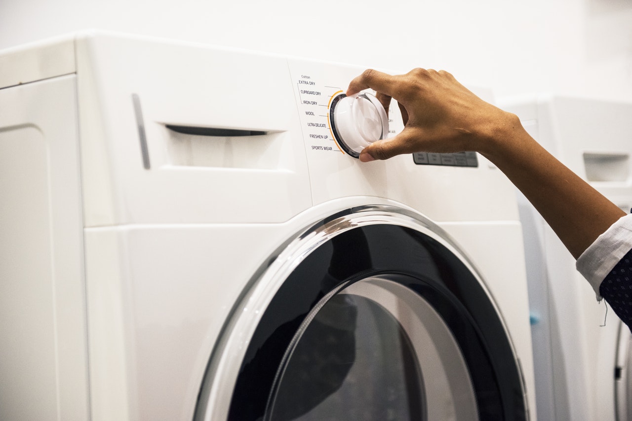 Thomas Dunn is accused of putting a baby girl in a tumble dryer and switching it on.
(Stock/Pexels)