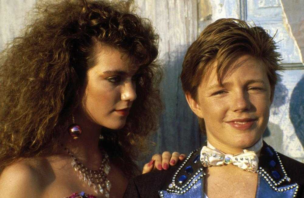 Mackenzie Astin and Katie Barberi in The Garbage Pail Kids Movie (1987) (IMDb)
