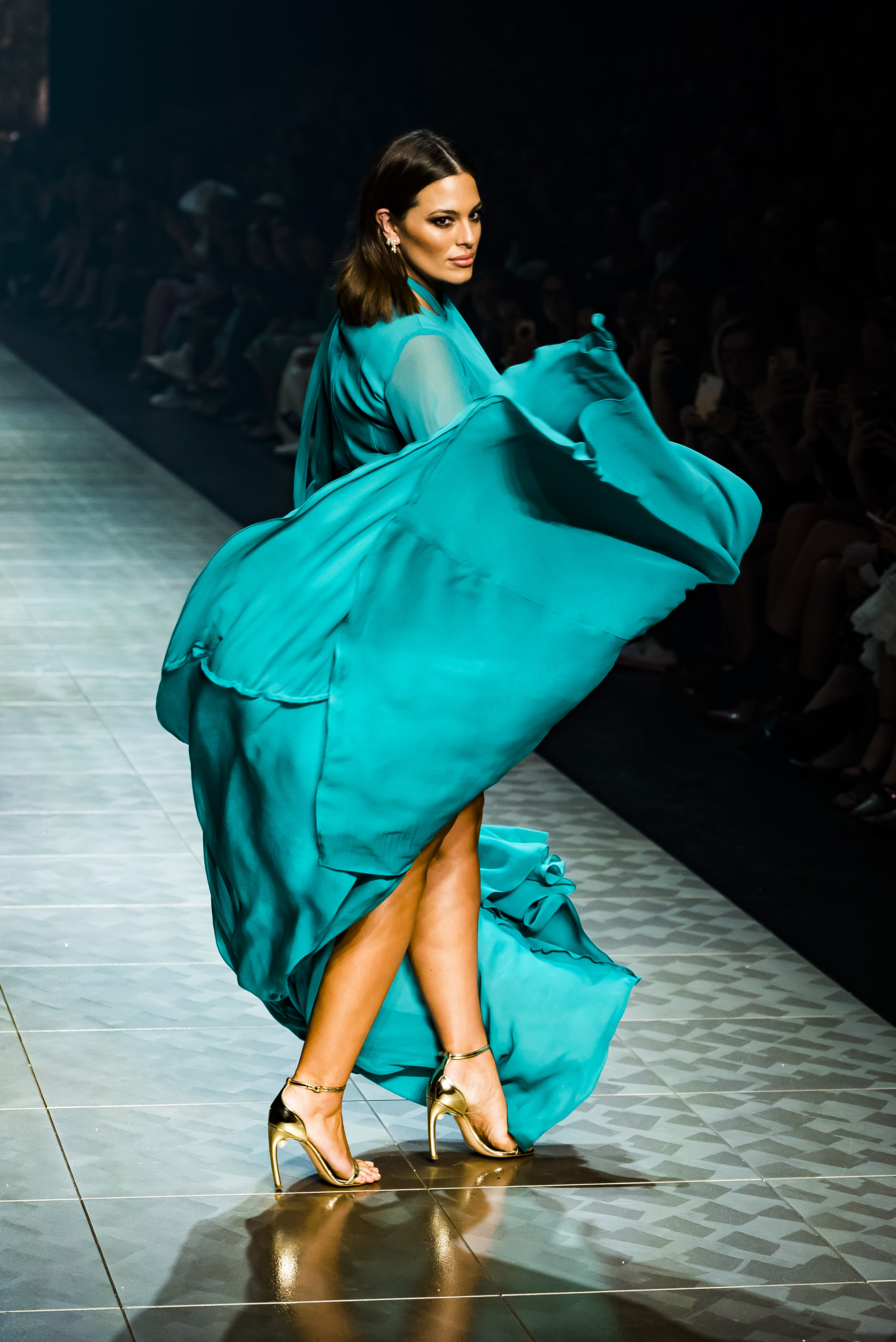 Ashley Graham had a small wardrobe malfunction while at a Melbourne fashion show (Source: Getty Images)