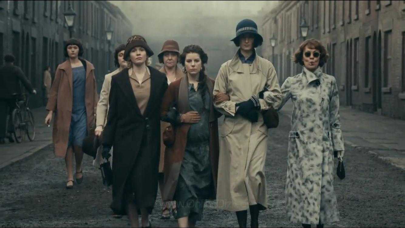 It is the women who have made the show a complete package. (IMDb)