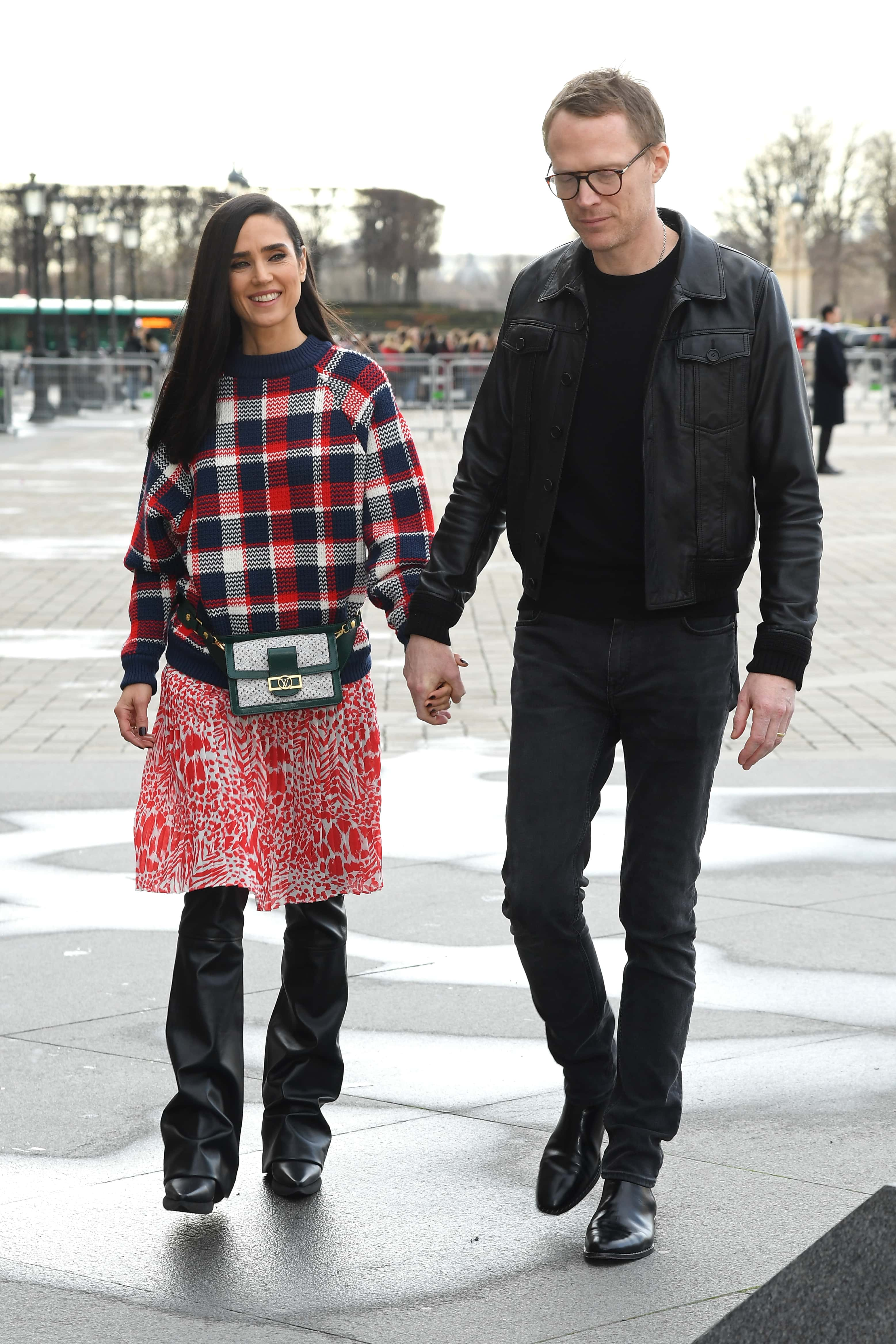 Snowpiercer Actor Jennifer Connelly Was Paul Bettany S Teenage Crush Before They Fell In Love At First Sight Meaww