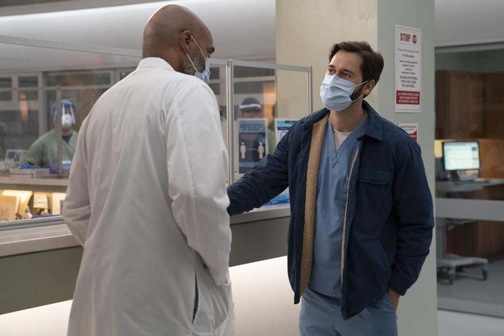 New Amsterdam Saison 3 Episode 1 'New Amsterdam' Season 3 Episode 1 Spoilers: Did the pilot crash plane