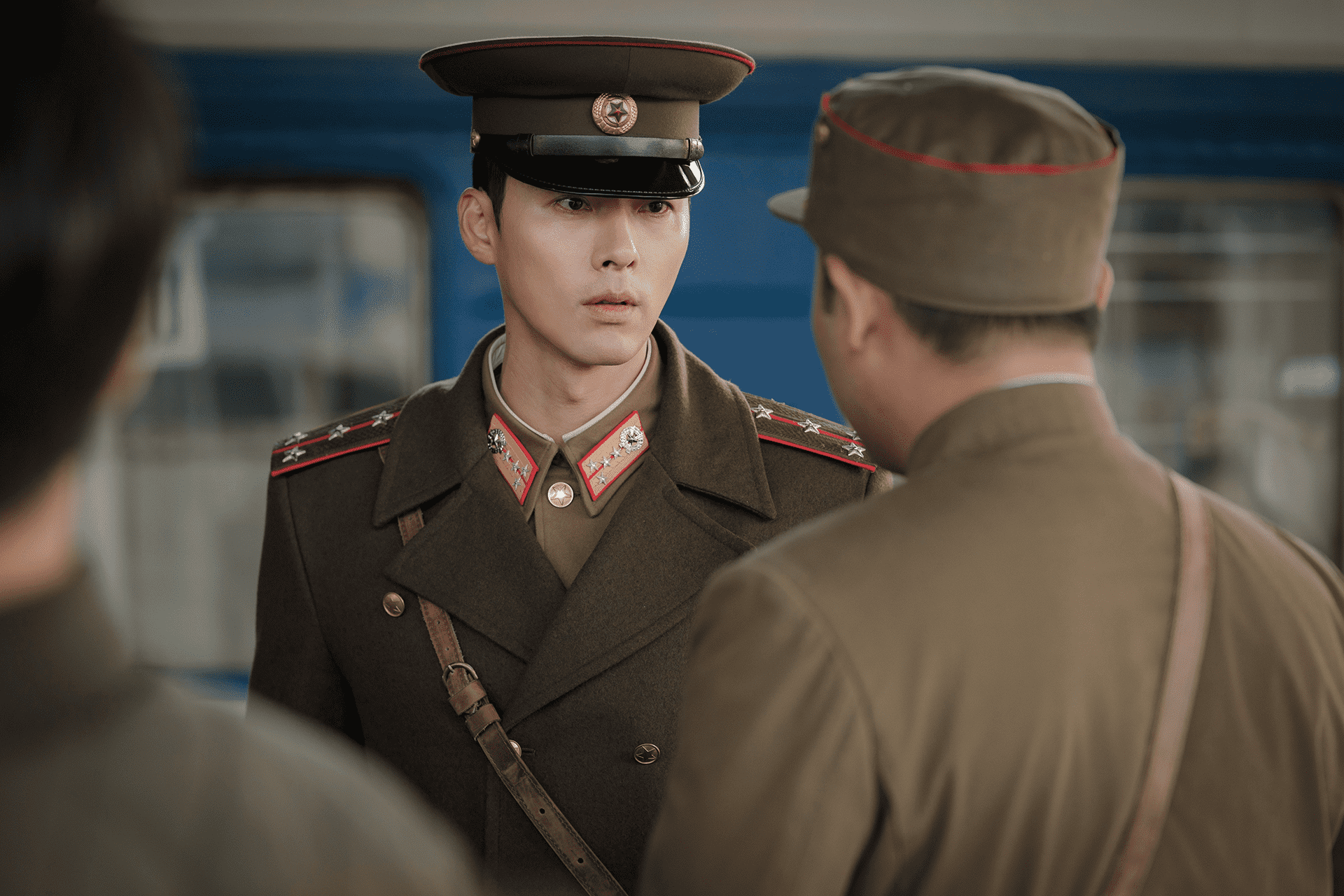 'Crash Landing on You' week 2 Seri, Jeonghyeok share a kiss but his