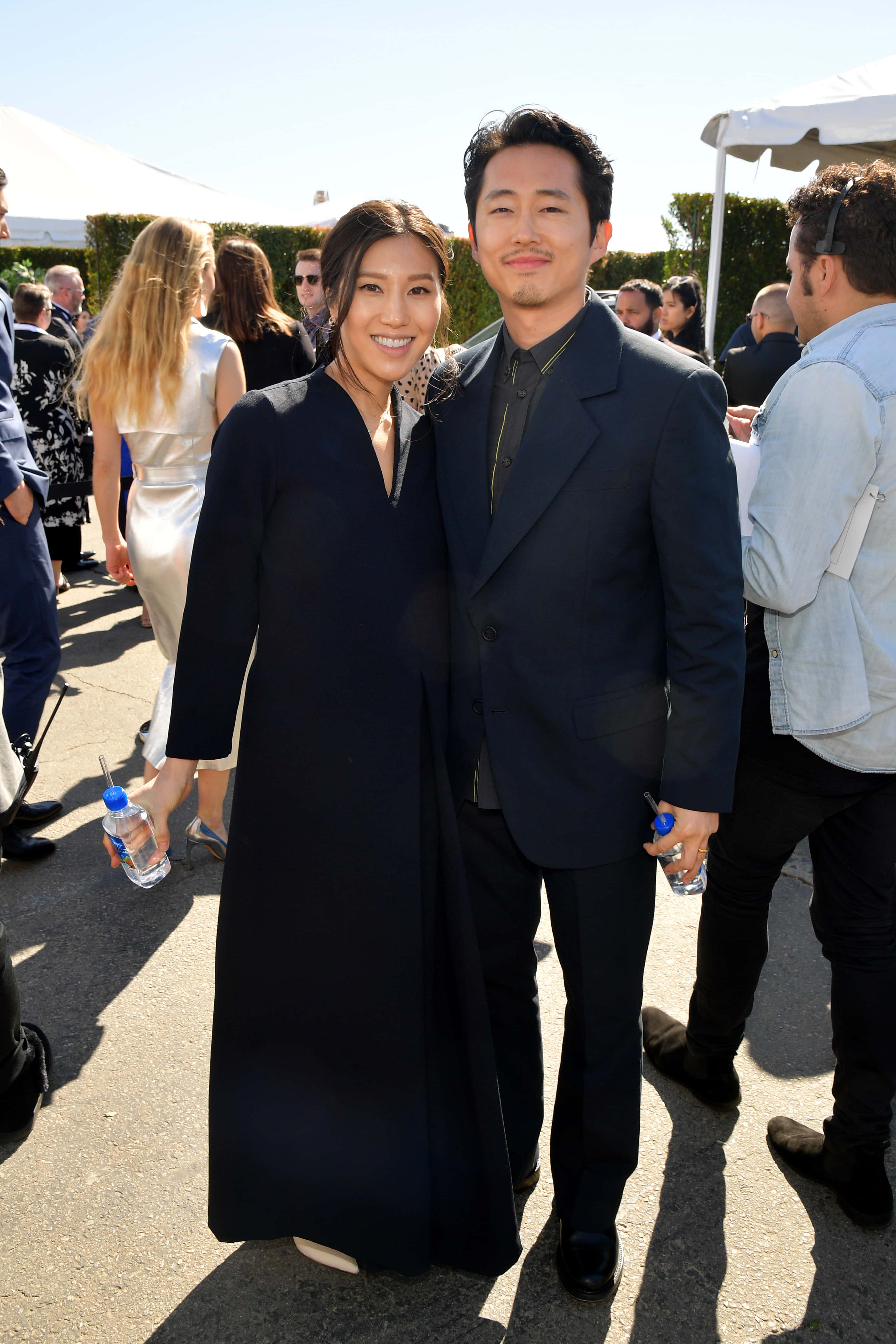 Who Is Steven Yeun S Wife Joana Pak Inside Love Life Of Asian American Actor Of Korean Descent In Oscar Run Meaww