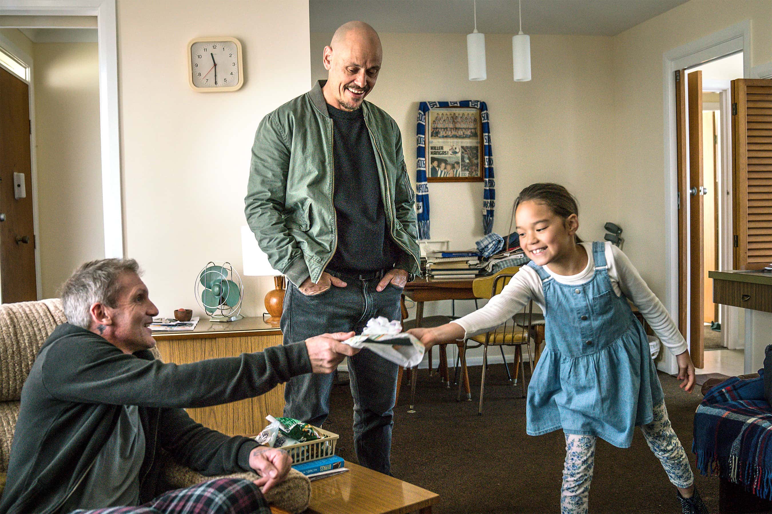 'Mr. Inbetween' season 2 Can hitman Ray Shoesmith keep his dark side away from his daughter for 'Mr. Inbetween' season 2 Can hitman Ray Shoesmith keep his dark side away from his daughter for